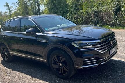 VW Touareg 76.000 km 45.900 € Altrip 67122