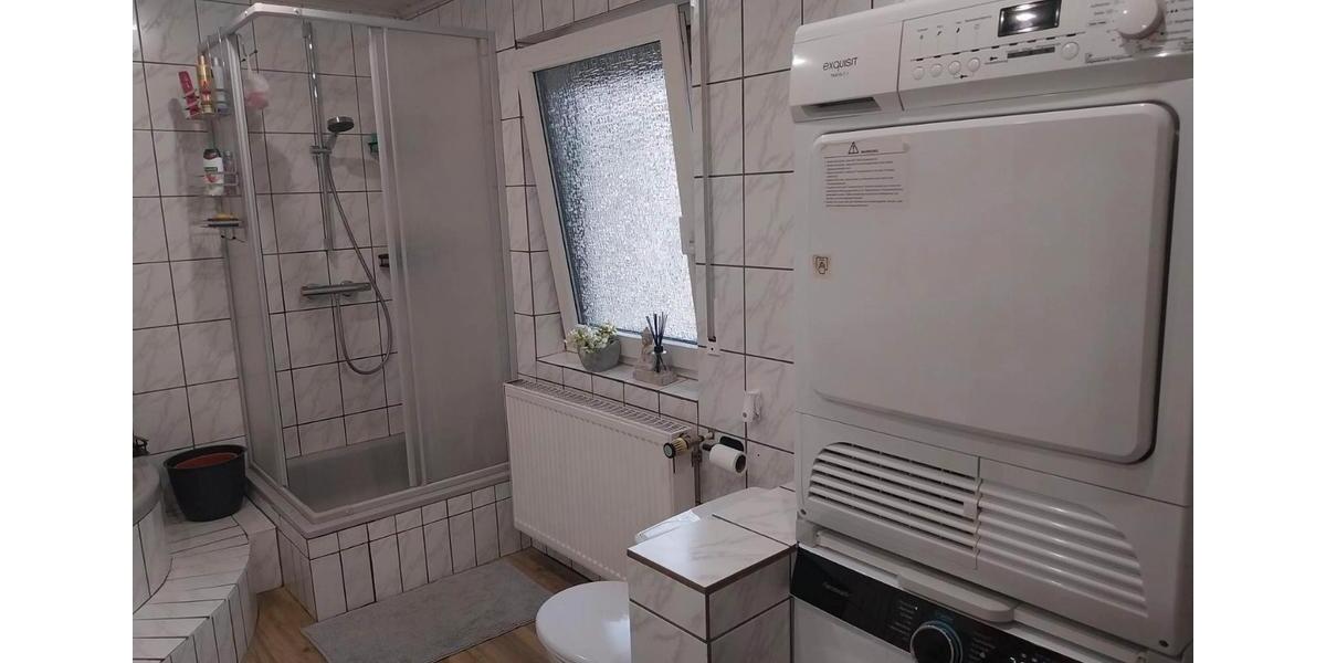 Etagenwohnung Lampertheim - 4 Zimmer, 105 m&sup2;, 1.250&euro; | Angebot:26268518