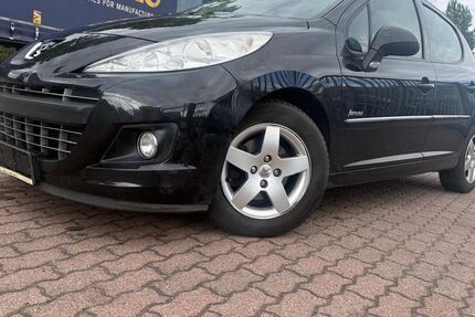 Peugeot 207 166.000 km 3.099 &euro; Hockenheim 68766