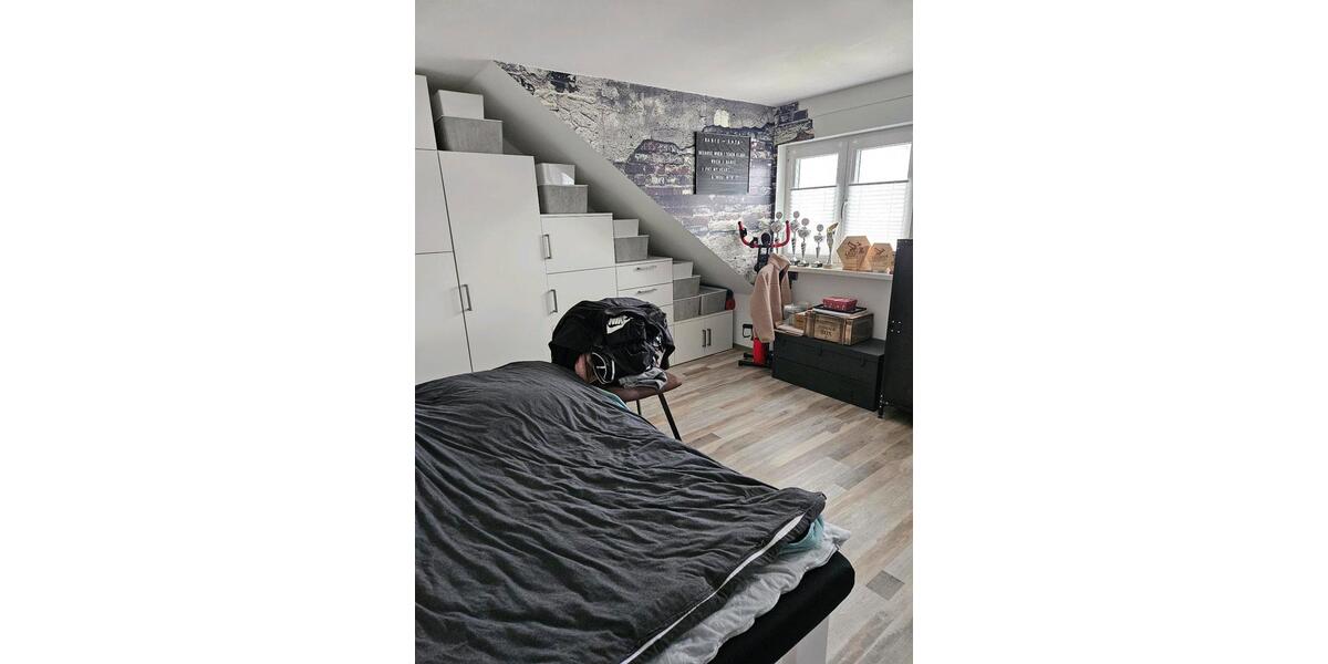 Maisonettenwohnung Ludwigshafen am Rhein Ludwigshafen-Hemshof - 3 Zimmer, 92 m&sup2;, 1.300&euro; | Angebot:25255648