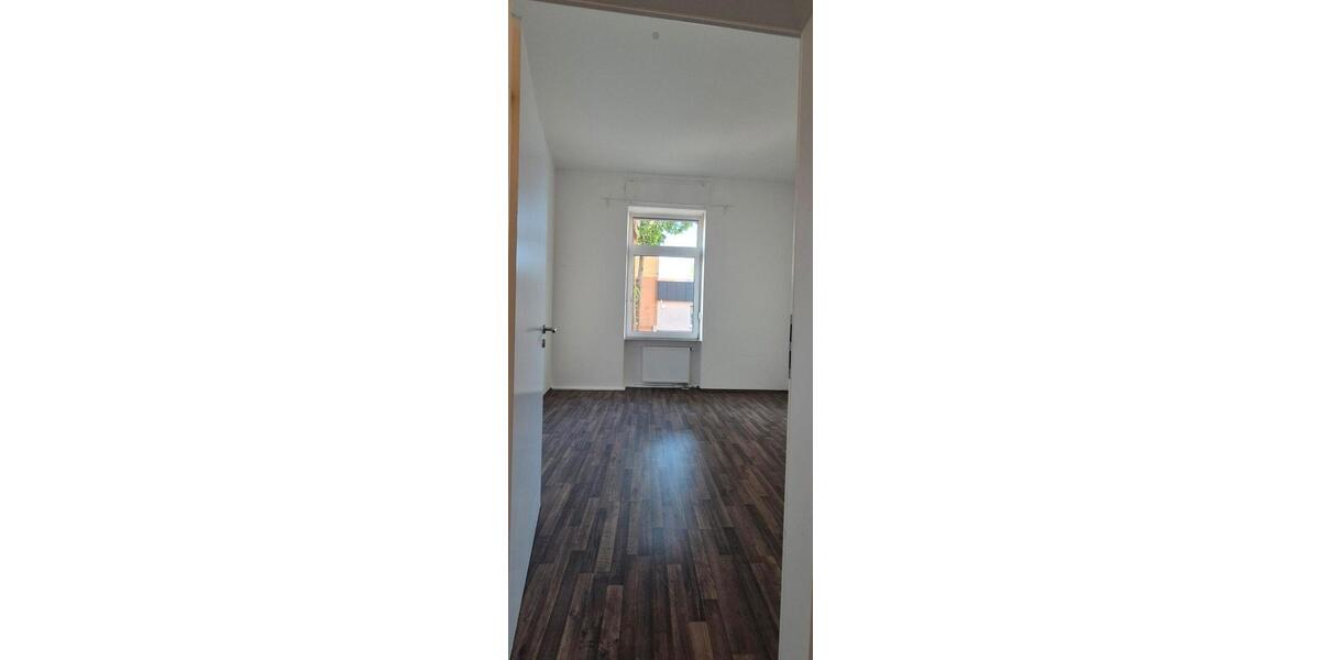 Terrassenwohnung Mannheim Gartenstadt - 5 Zimmer, 120 m&sup2;, 580&euro; | Angebot:26330010