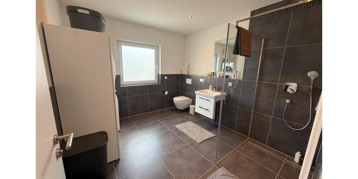 Dachgeschoßwohnung Sinsheim - 3 Zimmer, 87 m&sup2;, 415.000&euro; | Angebot:27119919