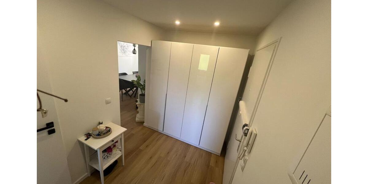 Etagenwohnung Ludwigshafen am Rhein Parkinsel - 3.5 Zimmer, 90 m&sup2;, 295.000&euro; | Angebot:26413317