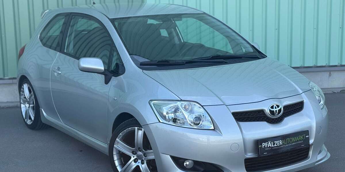 Toyota Auris 106.000 km 6.999 &euro; Waldsee 67165