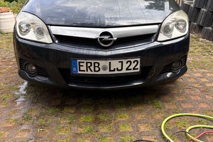 Opel Tigra 109.800 km 3.300 &euro; Oberzent 64760