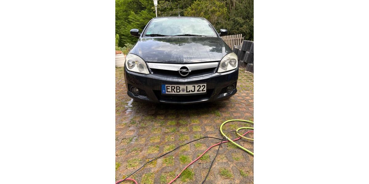 Opel Tigra 109.800 km 3.300 &euro; Oberzent 64760