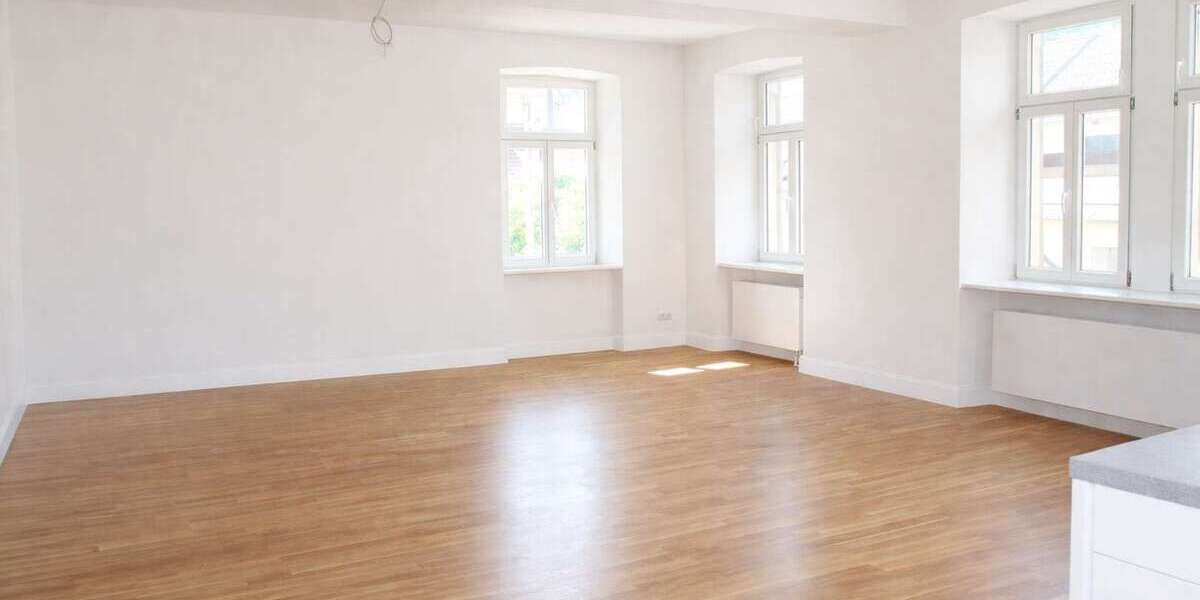 Etagenwohnung Sinsheim - 3 Zimmer, 110 m&sup2;, 1.200&euro; | Angebot:25541923