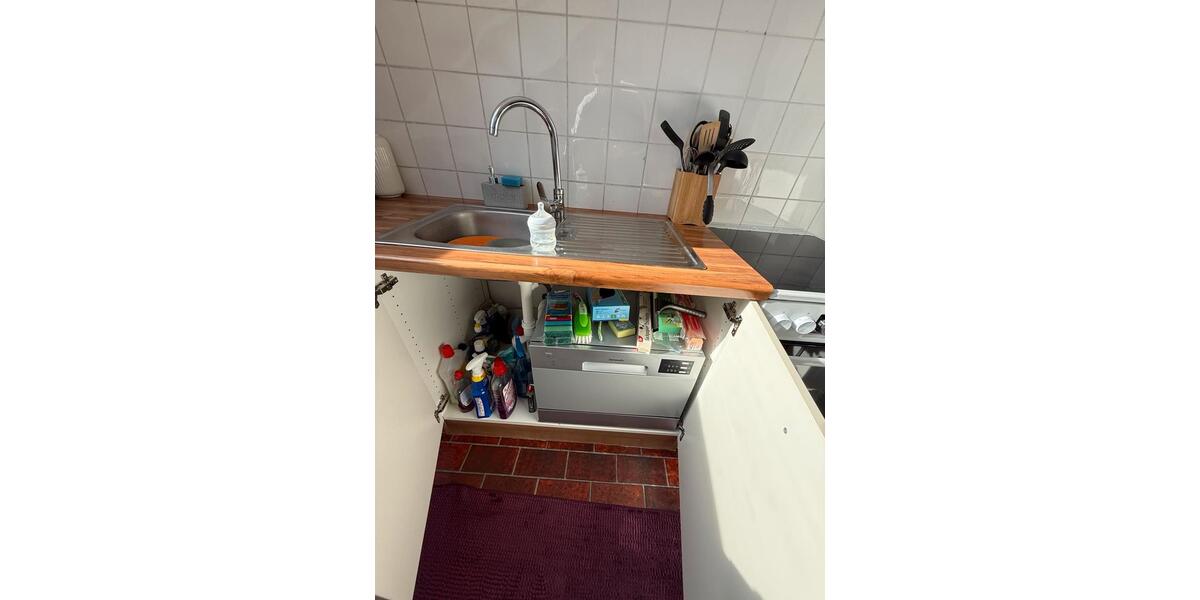 Dachgeschoßwohnung Lampertheim - 3.5 Zimmer, 60 m&sup2;, 600&euro; | Angebot:25724111