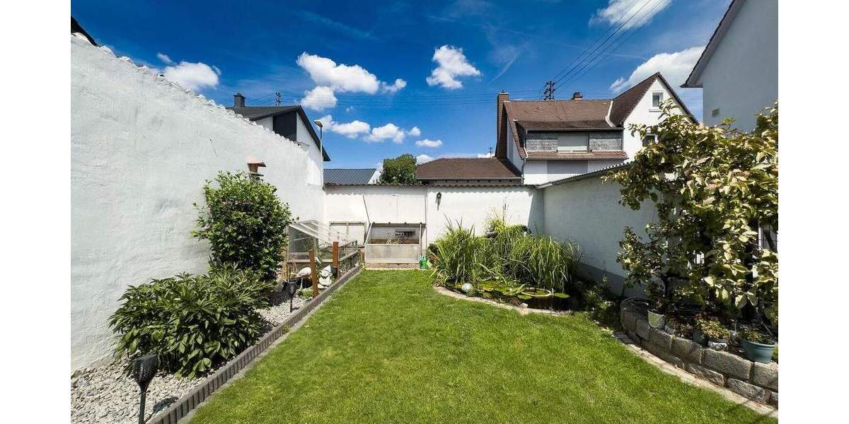 Mehrfamilienhaus, Wohnhaus Sandhausen - 8 Zimmer, 184 m&sup2;, 549.000&euro; | Angebot:25682639