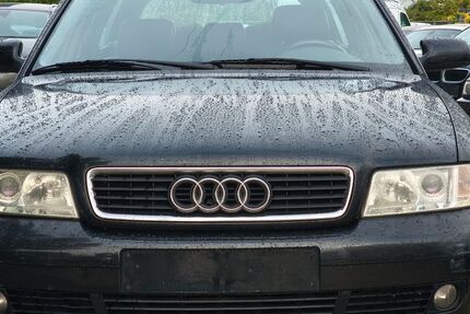 Audi A4 393.000 km 2.999 € Mannheim 68199