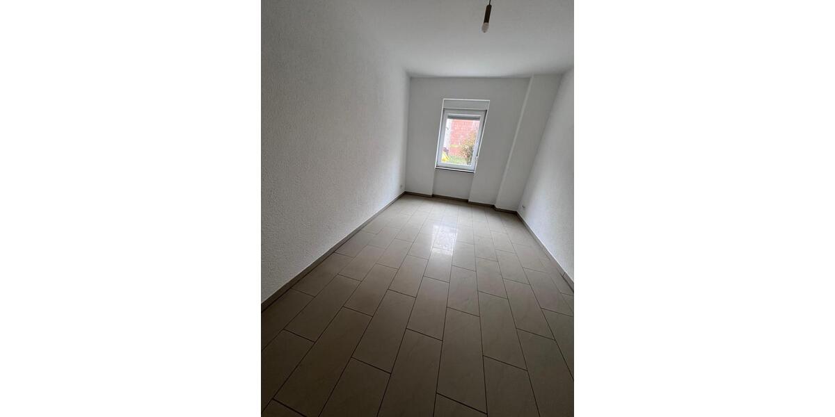 Erdgeschoßwohnung Mannheim Neckarstadt-Ost - 3 Zimmer, 85 m&sup2;, 1.400&euro; | Angebot:26169739