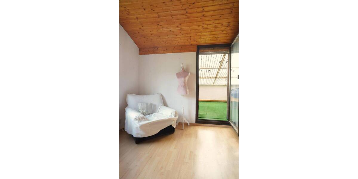 Doppelhaushälfte Leimen - 7 Zimmer, 207 m&sup2;, 699.000&euro; | Angebot:23537071