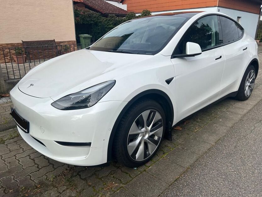 Tesla Model Y 58.200 km 34.200 € Oftersheim 68723