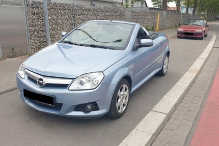 Opel Tigra 84.400 km 3.999 &euro; Lorsch 64653