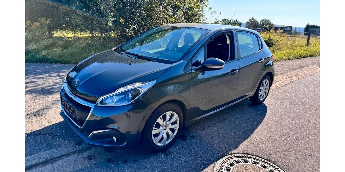 Peugeot 208 22.312 km 7.999 € Ludwigshafen am Rhein 67059