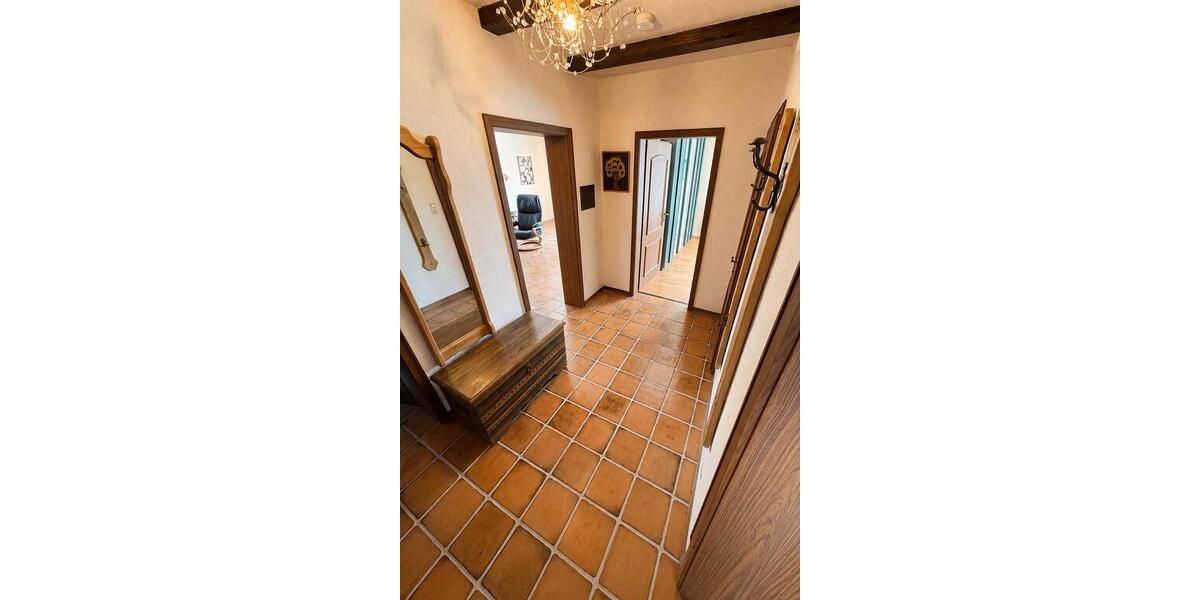 Hochparterre Laudenbach - 3 Zimmer, 83 m&sup2;, 248.000&euro; | Angebot:27085462