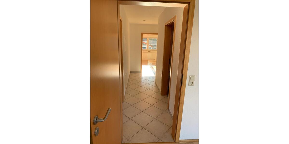 Etagenwohnung Eberbach - 3 Zimmer, 75 m&sup2;, 250.000&euro; | Angebot:24541885