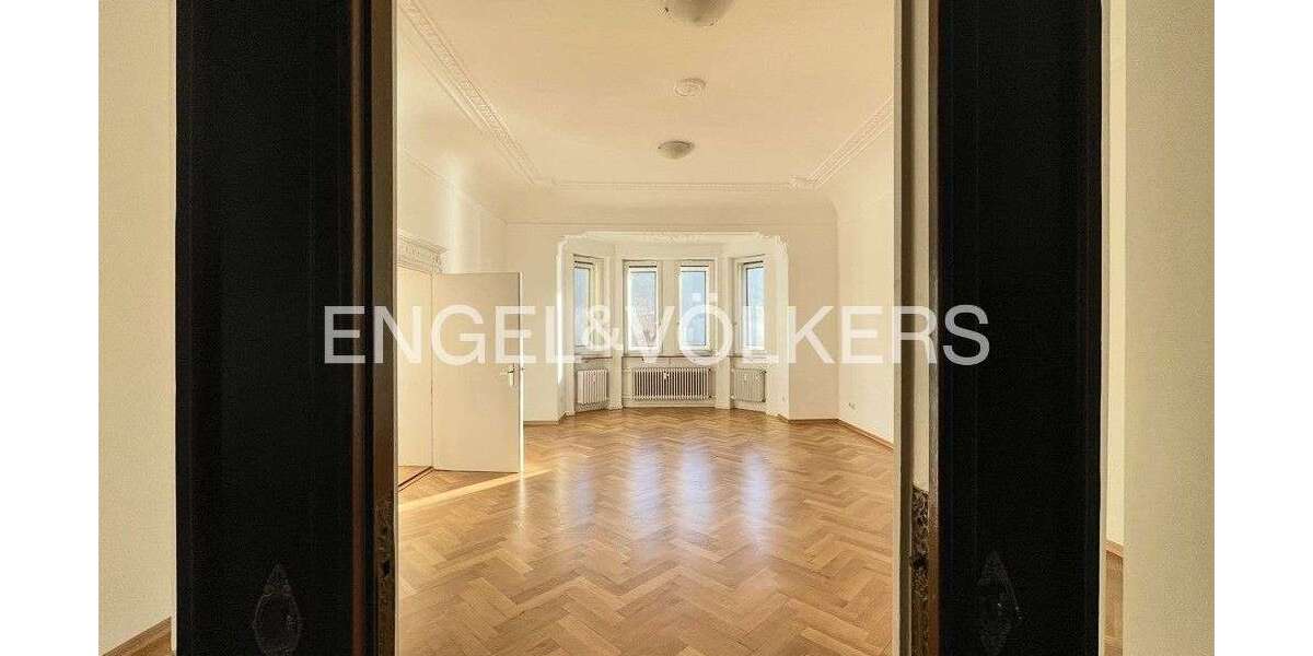 Etagenwohnung Heidelberg Neuenheim - 7 Zimmer, 200 m&sup2;, 3.200&euro; | Angebot:26729107