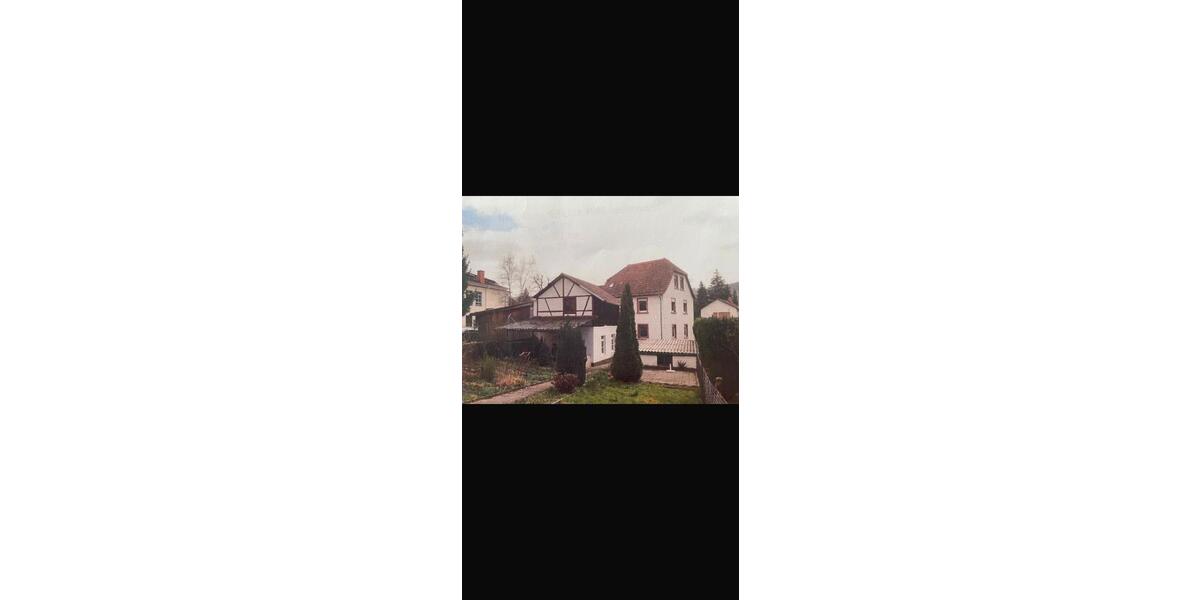 Mehrfamilienhaus, Wohnhaus Birkenau - 7 Zimmer, 160 m&sup2;, 1.800&euro; | Angebot:26351089