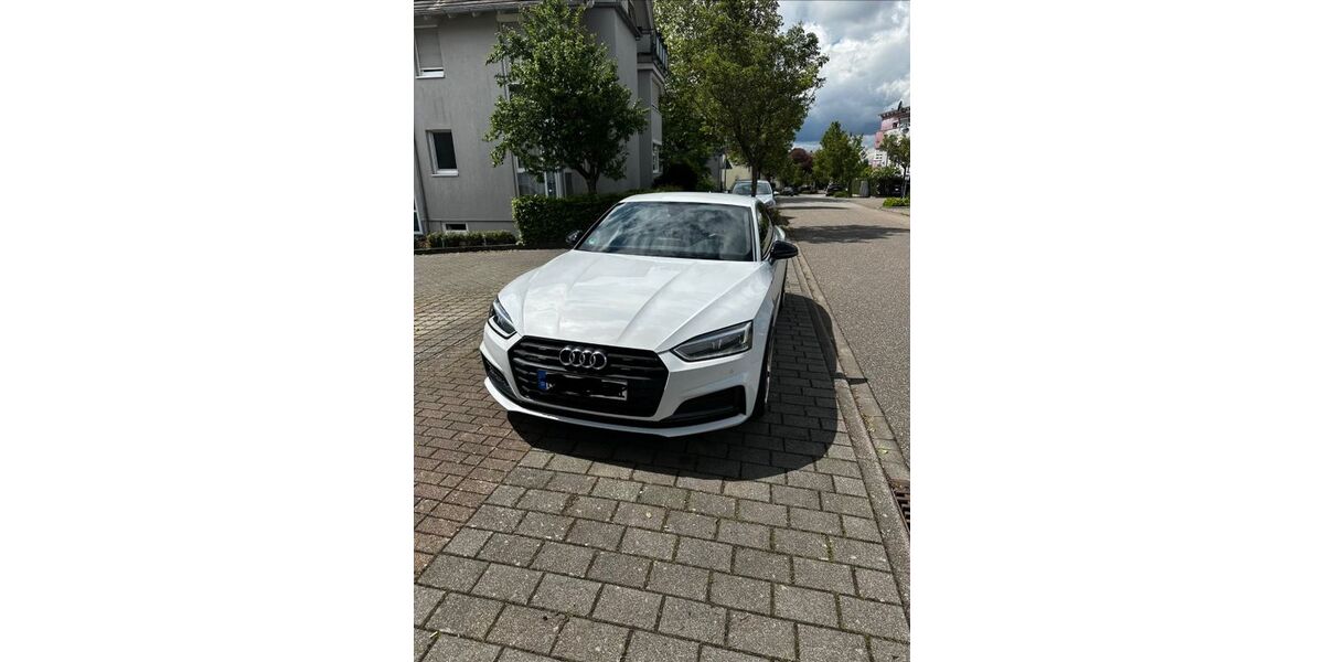 Audi A5 135.865 km 21.500 &euro; Mannheim 62389