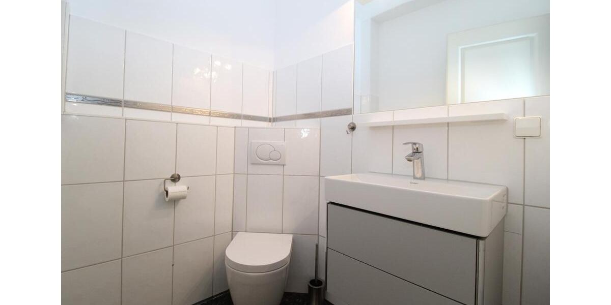 Etagenwohnung Ludwigshafen am Rhein Ludwigshafen-Hemshof - 3.5 Zimmer, 124 m&sup2;, 1.100&euro; | Angebot:23007196