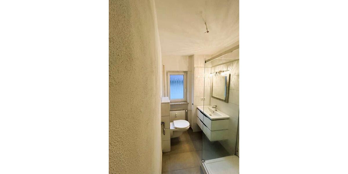 Erdgeschoßwohnung Eberbach - 4.5 Zimmer, 137 m&sup2;, 1.100&euro; | Angebot:26413356