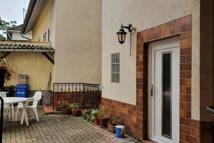 Haus Ludwigshafen am Rhein Rheingönheim - 8 Zimmer, 207 m&sup2;, 489.000&euro; | Angebot:26426861