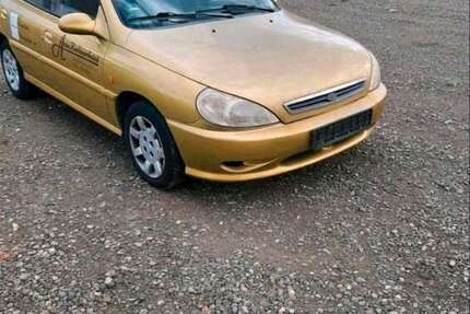 Kia Rio 214.303 km 430 &euro; Philippsburg 76661