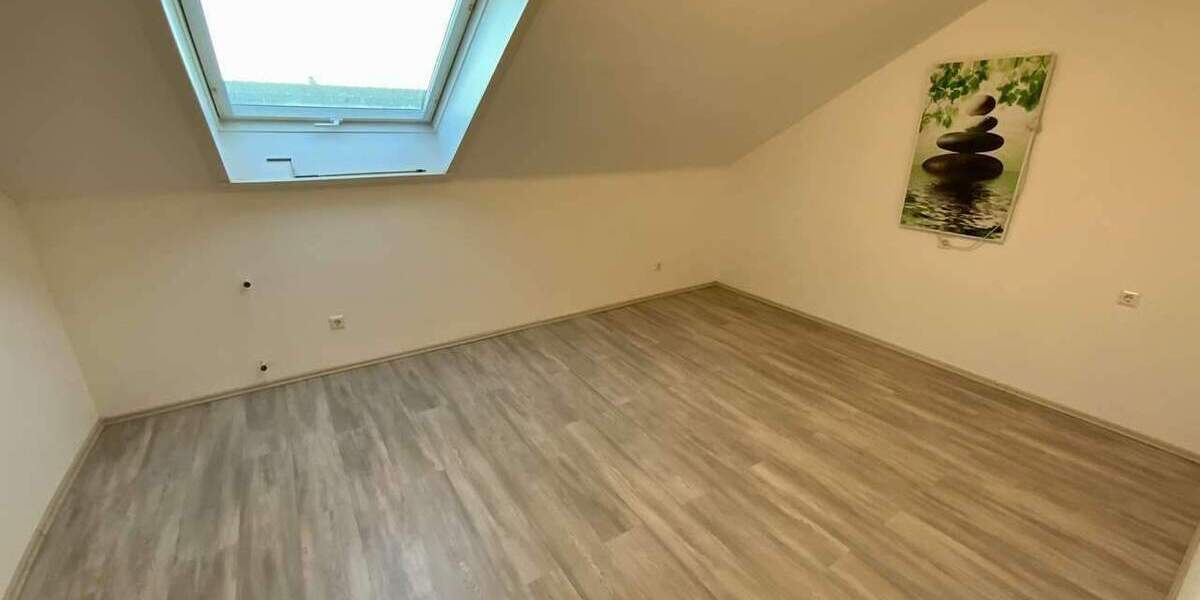 Etagenwohnung Walldorf - 4 Zimmer, 82 m&sup2;, 270.000&euro; | Angebot:25819050