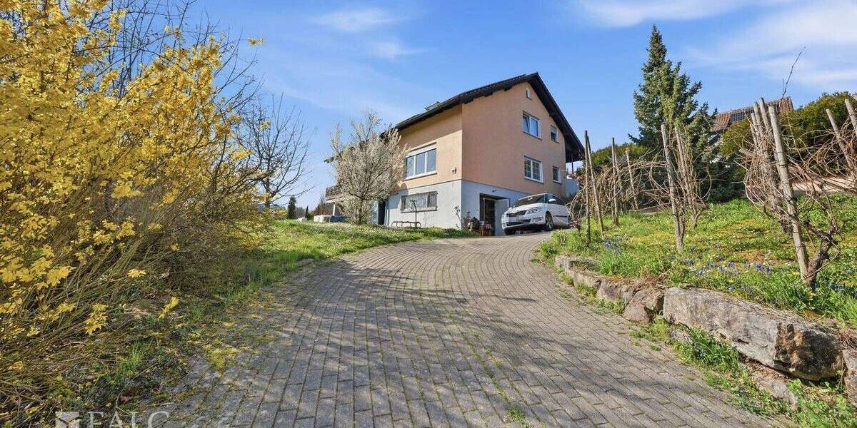 Mehrfamilienhaus, Wohnhaus Östringen Tiefenbach - 9 Zimmer, 220 m&sup2;, 595.000&euro; | Angebot:26160521