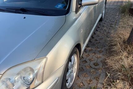 Toyota Avensis 123.800 km 3.100 &euro; Weinheim 69469