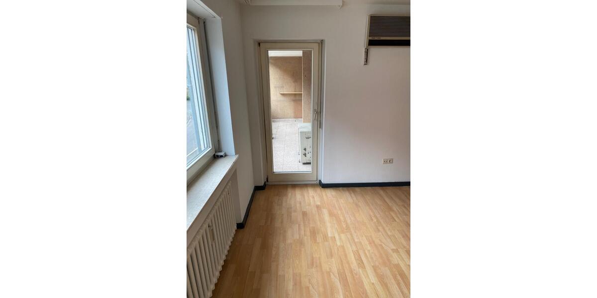 Etagenwohnung Frankenthal (Pfalz) - 3 Zimmer, 60 m&sup2;, 750&euro; | Angebot:26137449