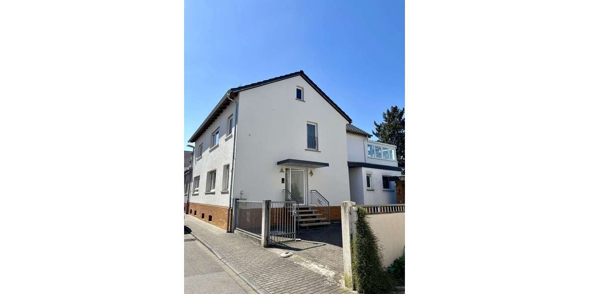 Einfamilienhaus Sandhausen - 8 Zimmer, 195 m&sup2;, 998.900&euro; | Angebot:26534525