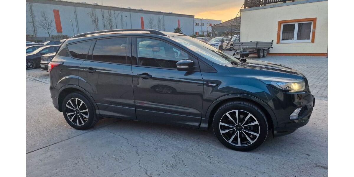 Ford Kuga 126.200 km 14.000 &euro; Neuhofen 67141