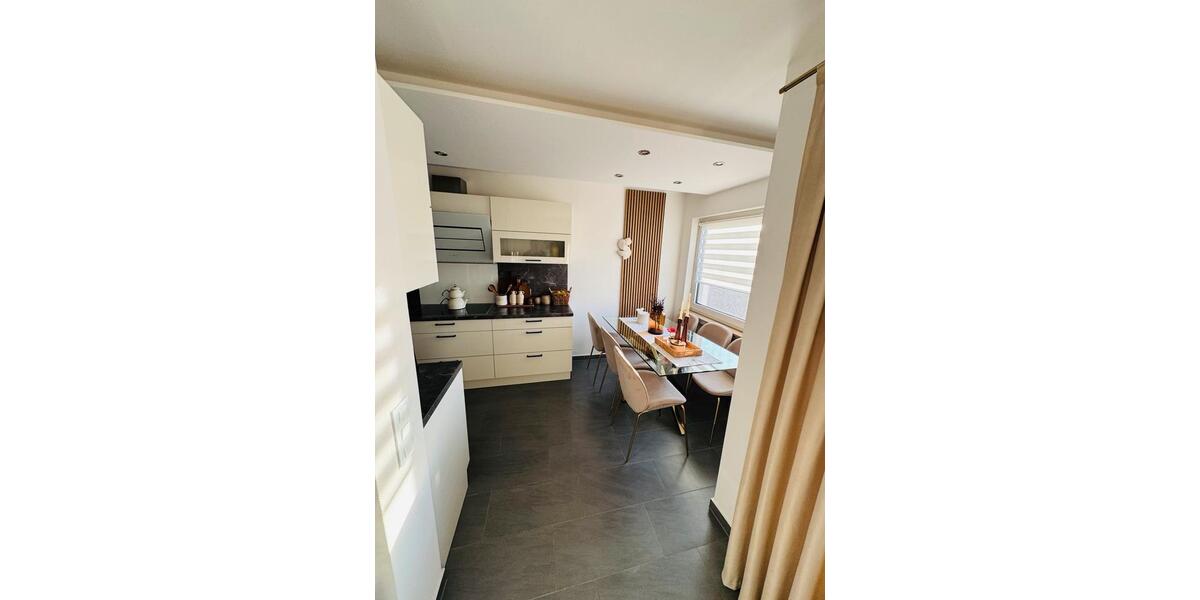 Etagenwohnung Frankenthal (Pfalz) - 3 Zimmer, 73 m&sup2;, 239.000&euro; | Angebot:26764893
