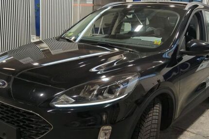 Ford Kuga 205.000 km 12.257 € Weinheim 69469