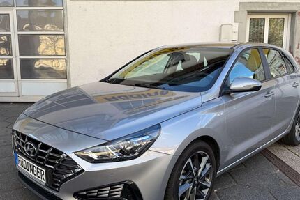 Hyundai i30 69.001 km 15.981 € Aglasterhausen 74858