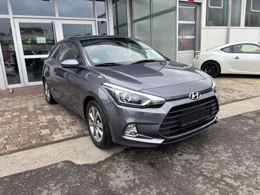 i20