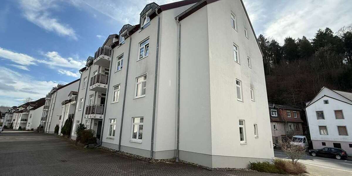 Etagenwohnung Weinheim - 4 Zimmer, 86 m&sup2;, 279.000&euro; | Angebot:26359122
