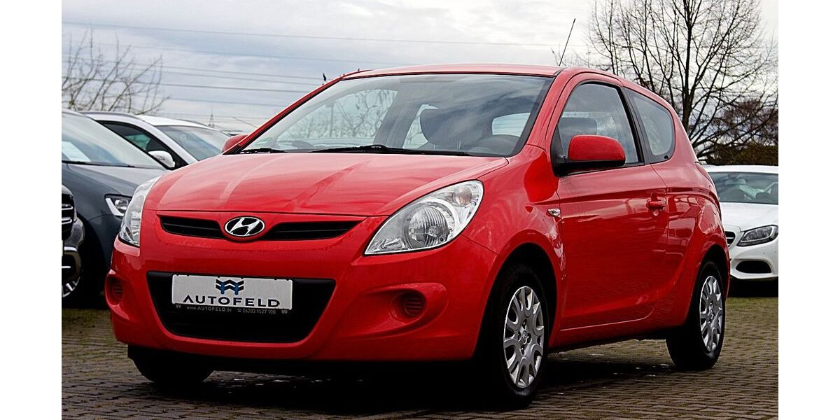 Hyundai i20 156.700 km 2.950 &euro; Ladenburg 68526