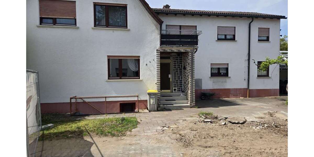 Einfamilienhaus Mannheim Rheinau - 3 Zimmer, 140 m&sup2;, 320.000&euro; | Angebot:23690127