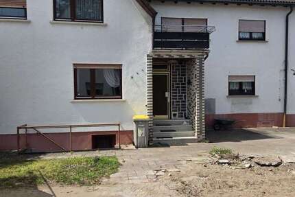 Haus Mannheim Rheinau - 3 Zimmer, 140 m&sup2;, 320.000&euro; | Angebot:23690127