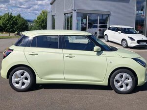 Suzuki Swift 1.2 Hybrid CVT Comfort 6 Jahre Garantie 2.500 km 21.590 € Obrigheim-Asbach 74847