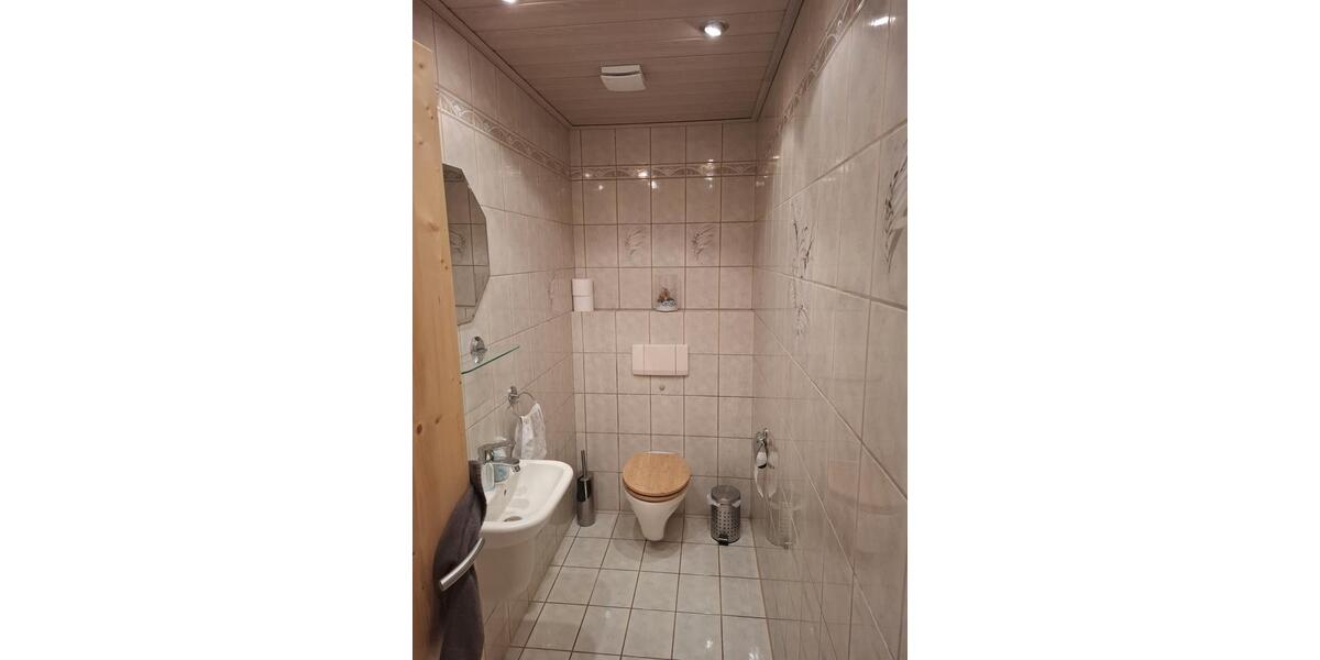 Etagenwohnung Otterstadt - 5 Zimmer, 140 m&sup2;, 372.000&euro; | Angebot:26877268