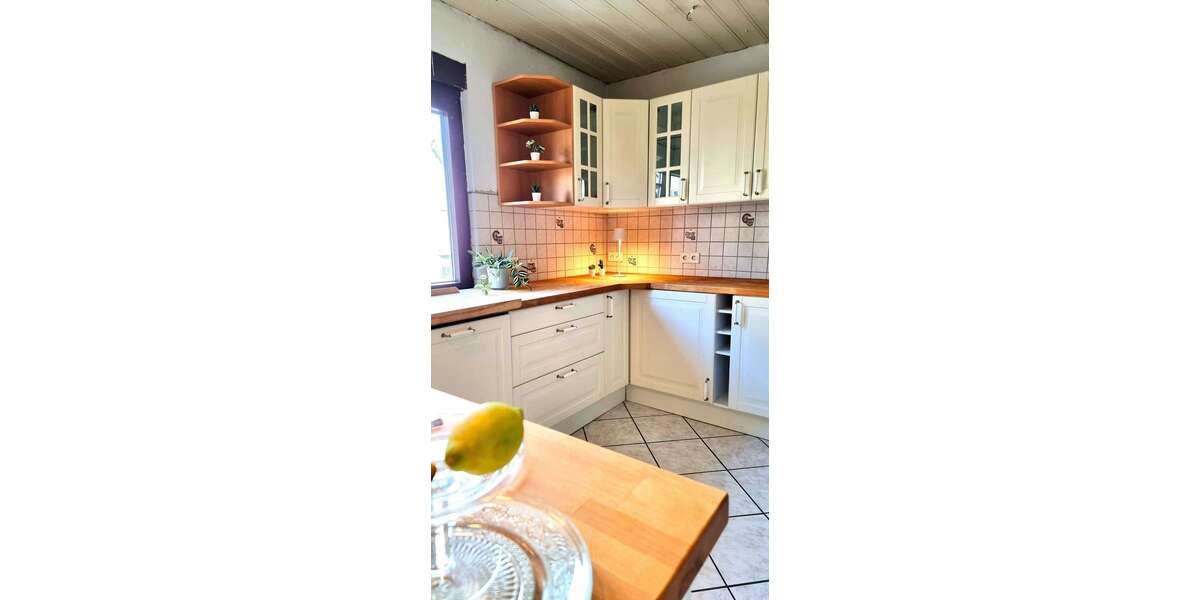 Etagenwohnung Waldbrunn - 6 Zimmer, 155 m&sup2;, 1.050&euro; | Angebot:25987666