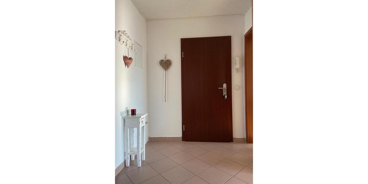 Dachgeschoßwohnung Philippsburg - 4 Zimmer, 101 m&sup2;, 345.000&euro; | Angebot:26907983