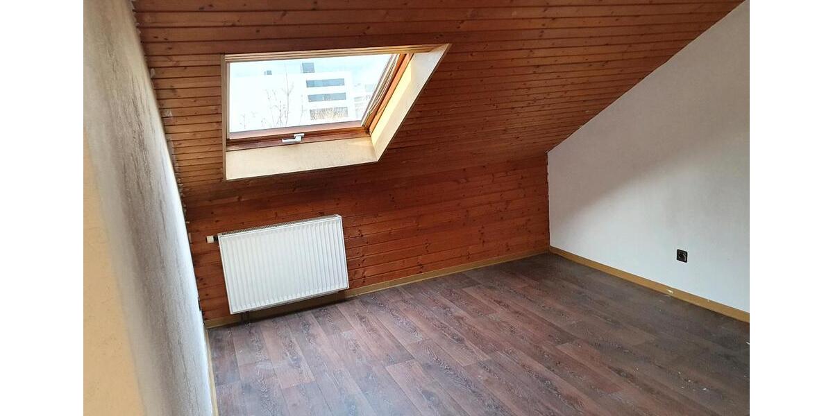 Dachgeschoßwohnung Mannheim Gartenstadt - 3 Zimmer, 75 m&sup2;, 990&euro; | Angebot:26381403