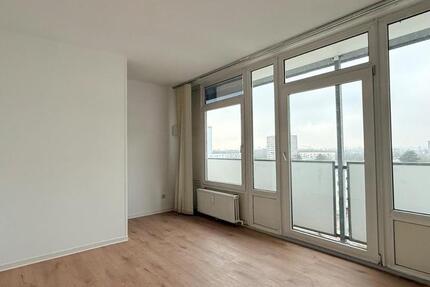 Wohnung Ludwigshafen am Rhein Ludwigshafen-Oggersheim - 2 Zimmer, 45 m&sup2;, 875&euro; | Angebot:25308554