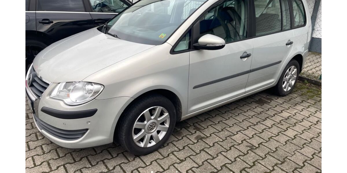 VW Touran 175.300 km 3.990 &euro; Eppelheim 69214