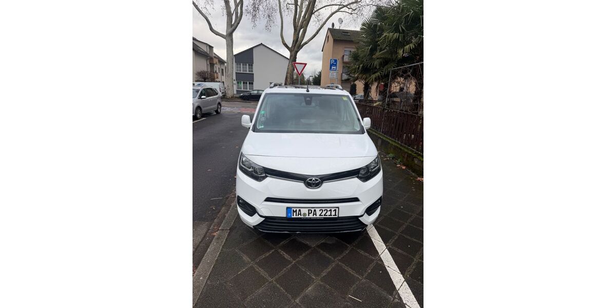 Toyota Proace City 108.185 km 16.600 &euro; Mannheim 68309